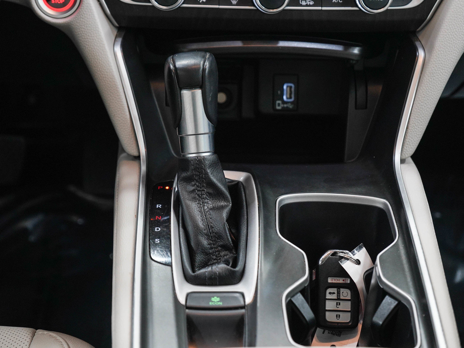 Used 2018 Honda Accord EX-L image 17