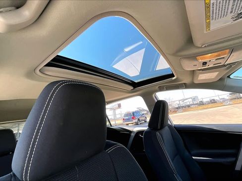 Used 2016 Toyota RAV4 XLE w/ Protection Package image 14