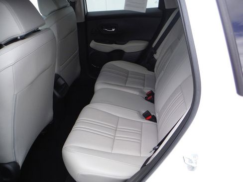 Used 2023 Honda HR-V EX-L image 35