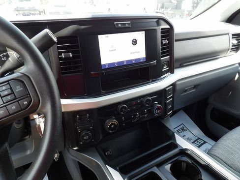Used 2025 Ford F250 XLT w/ FX4 Off-Road Package AWD/4WD image 23
