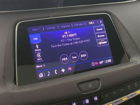 Used 2023 Cadillac XT4 Premium Luxury w/ Cold Weather Package image 13