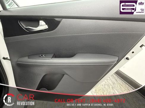 Used 2022 Kia Forte GT-Line w/ GT-Line Technology Package image 45