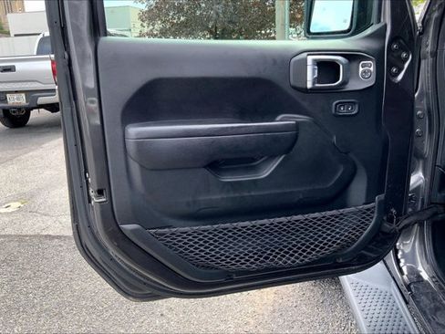 Used 2022 Jeep Wrangler Unlimited Sport AWD/4WD image 22