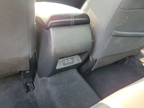 Used 2024 Nissan Altima 2.5 SV FWD image 14