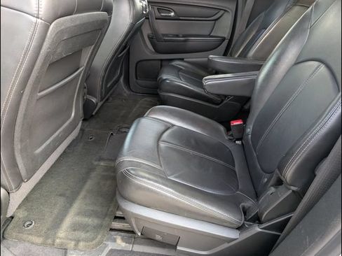 Used 2013 Chevrolet Traverse LT AWD/4WD image 10