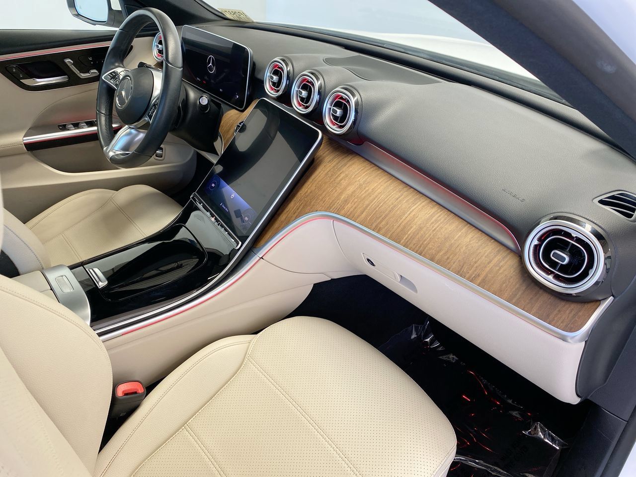 Used 2023 Mercedes-Benz C 300 Sedan w/ Exclusive Trim Package image 30