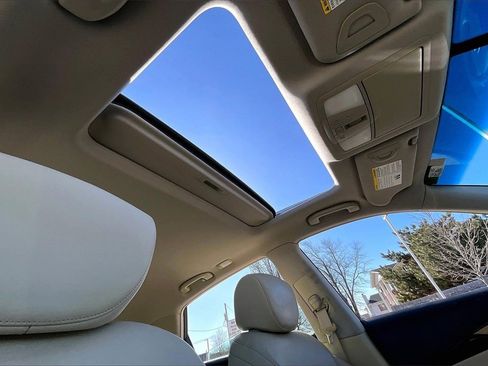 Certified 2017 INFINITI QX50 AWD w/ Premium Plus Package image 22