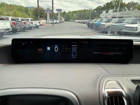 New 2025 Ford Expedition Tremor image 22