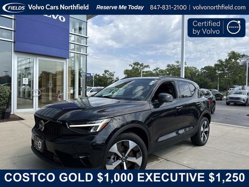 Certified 2023 Volvo XC40 B5 Plus w/ Driver Assist Package AWD/4WD image 1