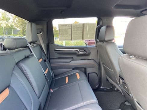 Used 2025 GMC Sierra 1500 AT4 AWD/4WD image 21