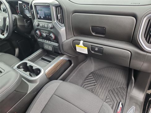 Used 2022 Chevrolet Silverado 1500 LT Trail Boss AWD/4WD image 27