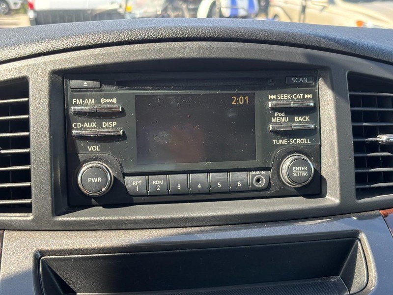 Used 2014 Nissan Quest SV FWD image 23
