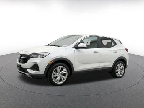 Used 2025 Buick Encore GX Preferred FWD image 3