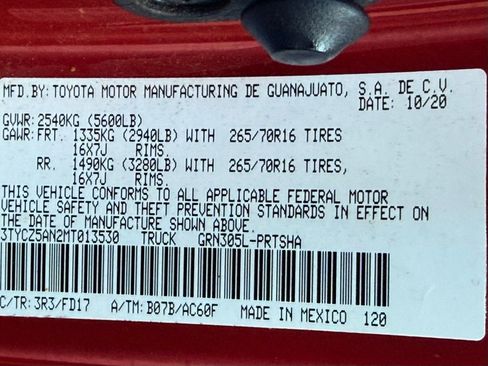 Used 2021 Toyota Tacoma TRD Off-Road image 42