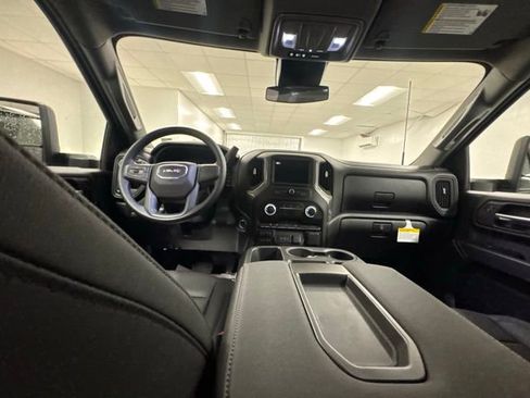 New 2026 GMC Sierra 3500 Pro w/ Convenience Package image 10