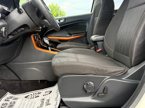 Used 2021 Ford EcoSport SE w/ SE Convenience Package FWD image 11