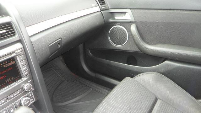 Used 2009 Pontiac G8 w/ Comfort And Sound Package RWD image 23