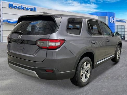 New 2025 Honda Pilot EX-L image 7
