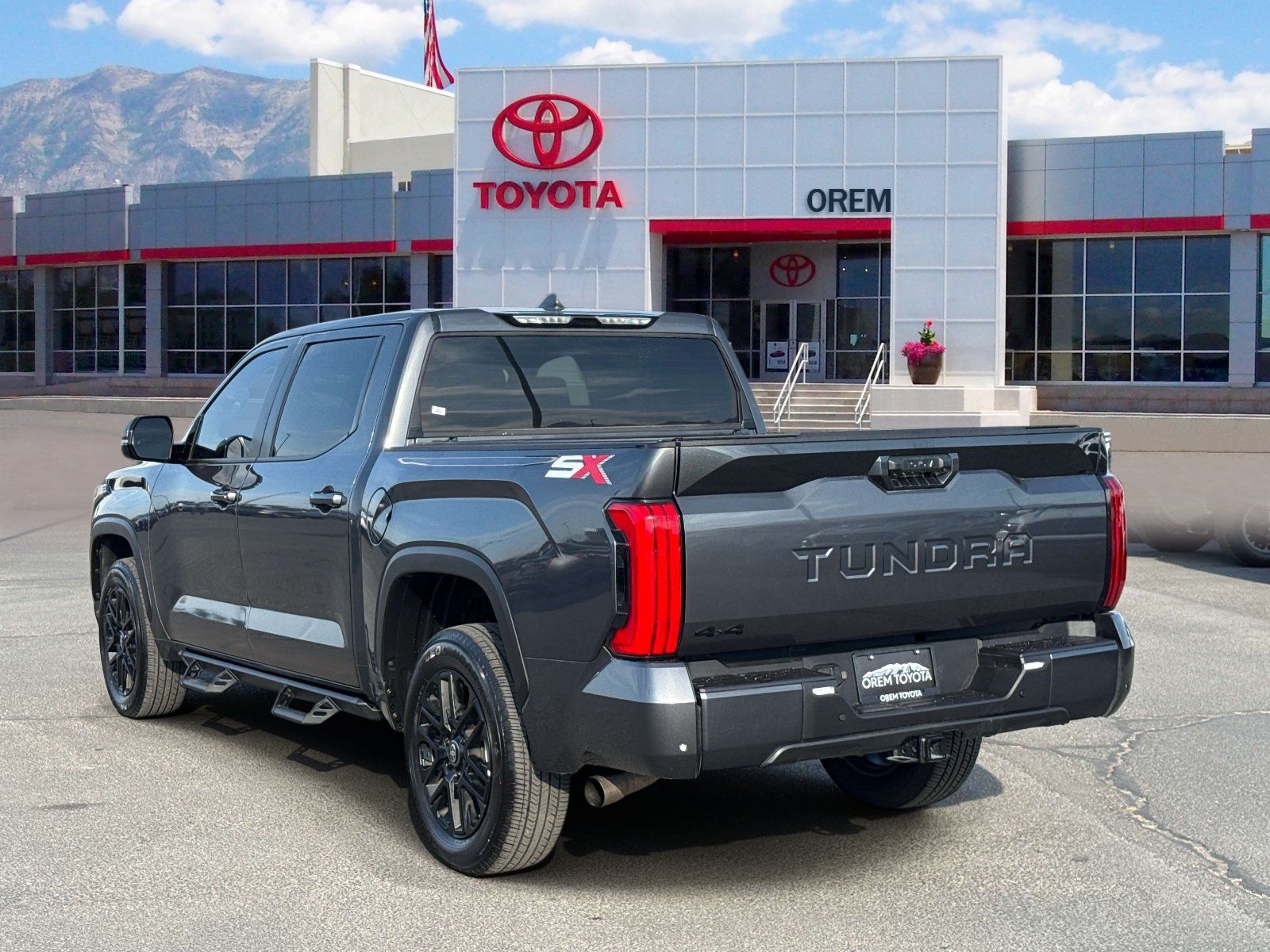 Used 2026 Toyota Tundra SR5 w/ SX Package AWD/4WD image 6