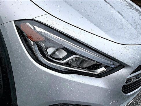 Certified 2023 Mercedes-Benz GLA 250 4MATIC image 34