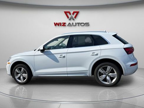 Used 2018 Audi Q5 2.0T Premium Plus w/ Premium Plus Package AWD/4WD image 2