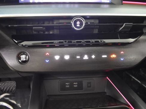 Certified 2025 Nissan Murano SL w/ Cargo Package AWD/4WD image 18