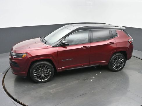 Used 2022 Jeep Compass High Altitude AWD/4WD image 39