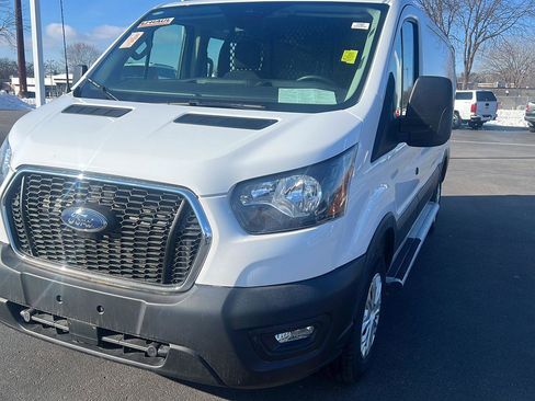 Used 2024 Ford Transit 250 Low Roof w/ Exterior Upgrade Package image 14
