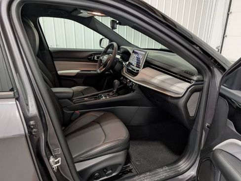 Used 2024 Jeep Compass Limited w/ Elite Group AWD/4WD image 27