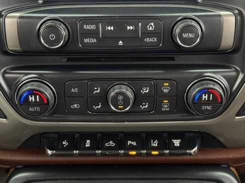 Used 2016 Chevrolet Silverado 2500 High Country w/ Duramax Plus Package image 18