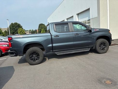 Used 2020 Chevrolet Silverado 1500 Custom Trail Boss w/ Custom Convenience Package AWD/4WD image 8