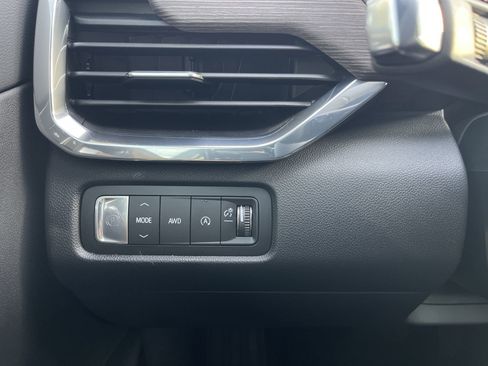 New 2026 GMC Acadia Denali w/ Super Cruise Package image 53