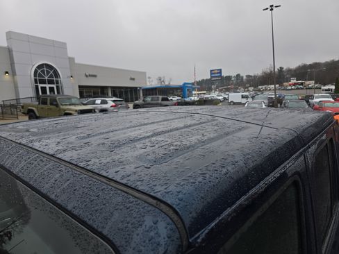 Used 2025 Jeep Gladiator Mojave image 12