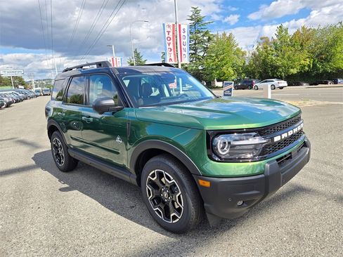 New 2025 Ford Bronco Sport Outer Banks w/ Outer Banks Tech Package+ image 3