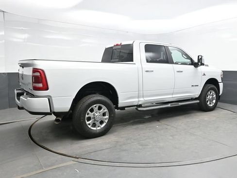 Used 2024 RAM 2500 Laramie AWD/4WD image 7