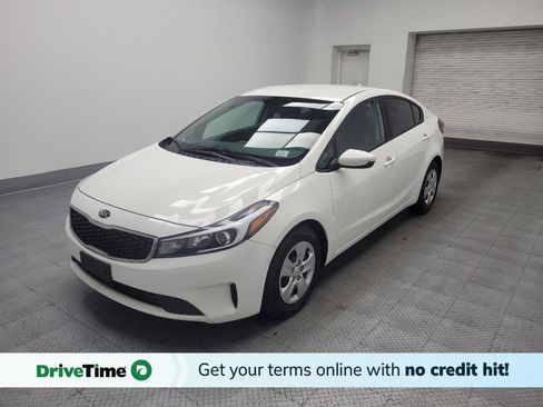 Used 2017 Kia Forte LX FWD image 1