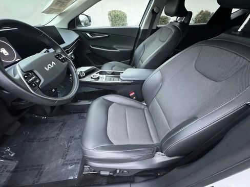 Used 2024 Kia EV6 Light RWD image 11