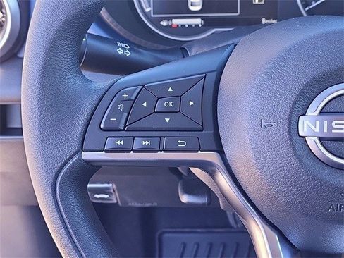 New 2025 Nissan Versa SV w/ Trunk Package image 10