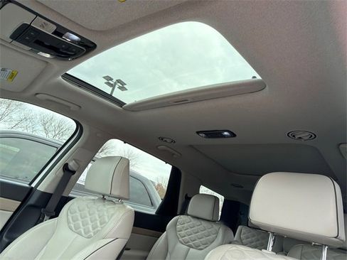 Used 2021 Hyundai Palisade Limited image 33