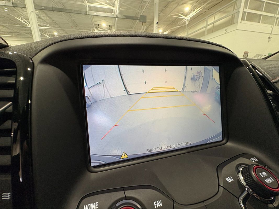 Used 2017 Chevrolet SS RWD image 23