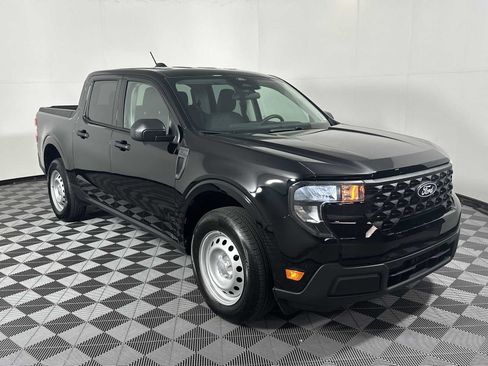 Used 2026 Ford Maverick XL w/ 4K Tow Package AWD/4WD image 1