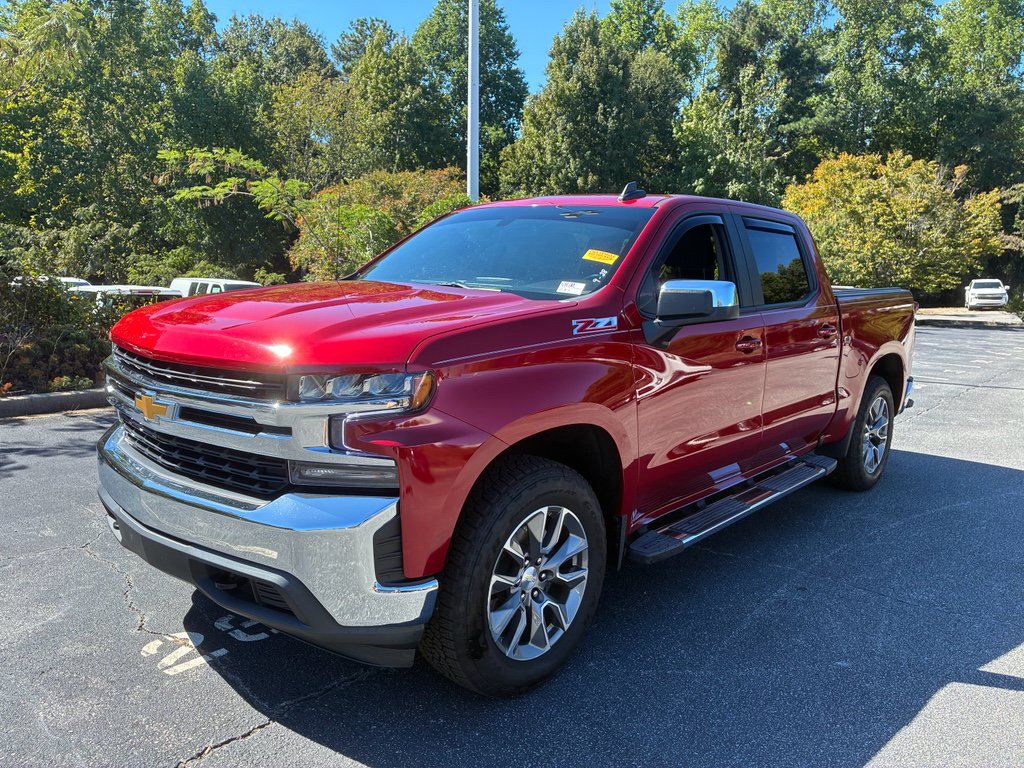 Used 2021 Chevrolet Silverado 1500 LT w/ Z71 Off-Road Package AWD/4WD image 2