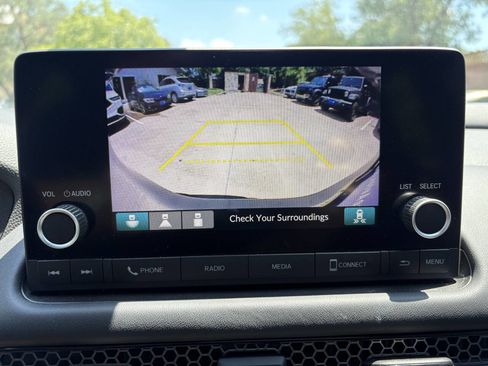 Used 2023 Honda HR-V Sport image 6