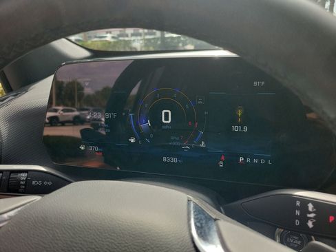 Used 2026 Chevrolet Equinox LT FWD image 20