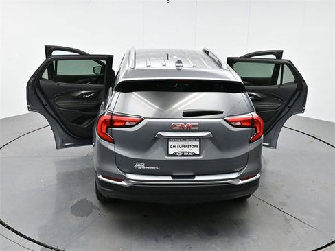 Used 2020 GMC Terrain SLT w/ Preferred Package image 45