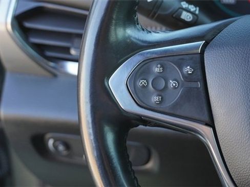 Used 2022 Chevrolet Traverse LT w/ LPO, Cargo Package image 31