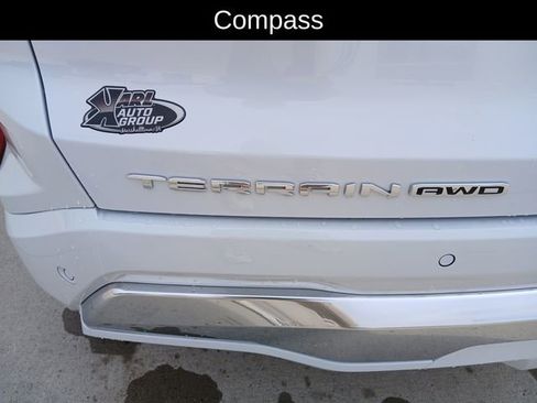 New 2026 GMC Terrain Denali w/ LPO, Floor Liner Package image 36