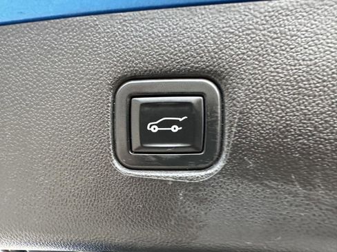 Used 2021 Chevrolet Blazer RS image 9