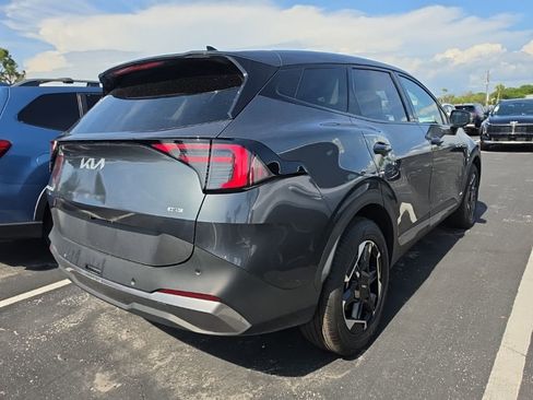 Certified 2026 Kia Sportage S AWD/4WD image 10