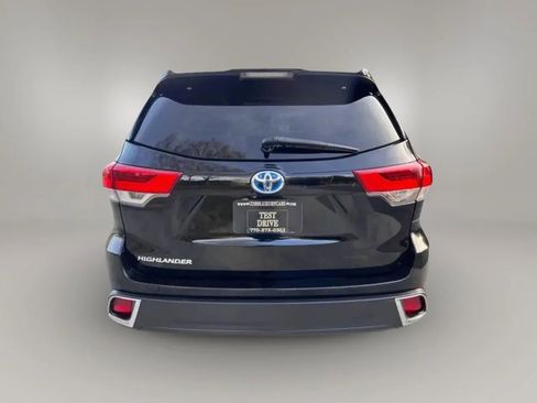 Used 2019 Toyota Highlander Limited Platinum AWD/4WD image 5